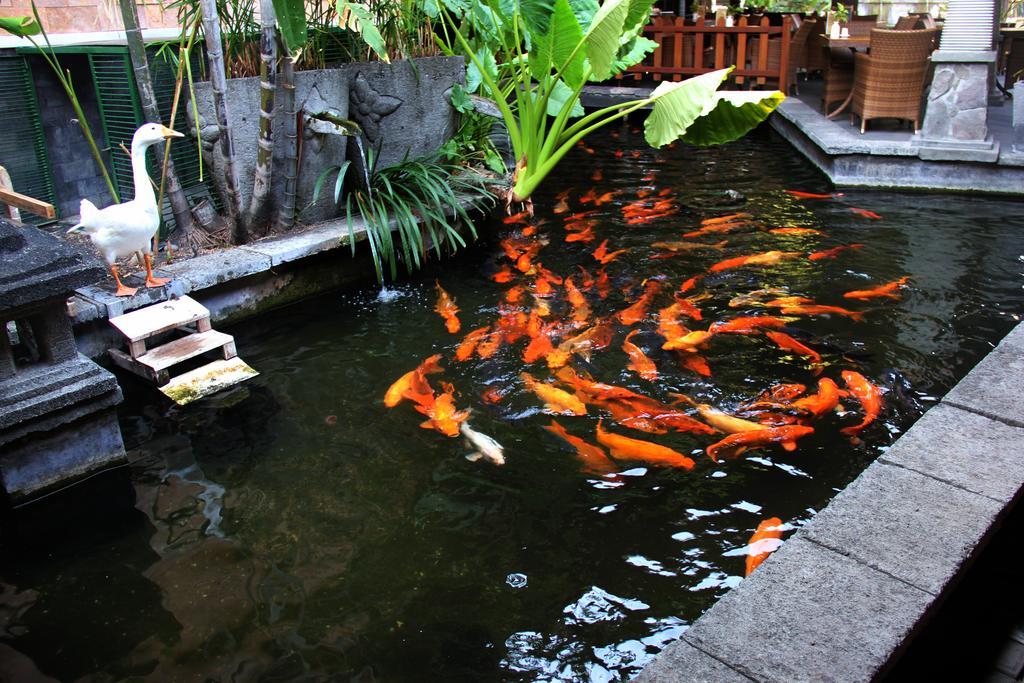 Singgasana Hotel Surabaya Dış mekan fotoğraf