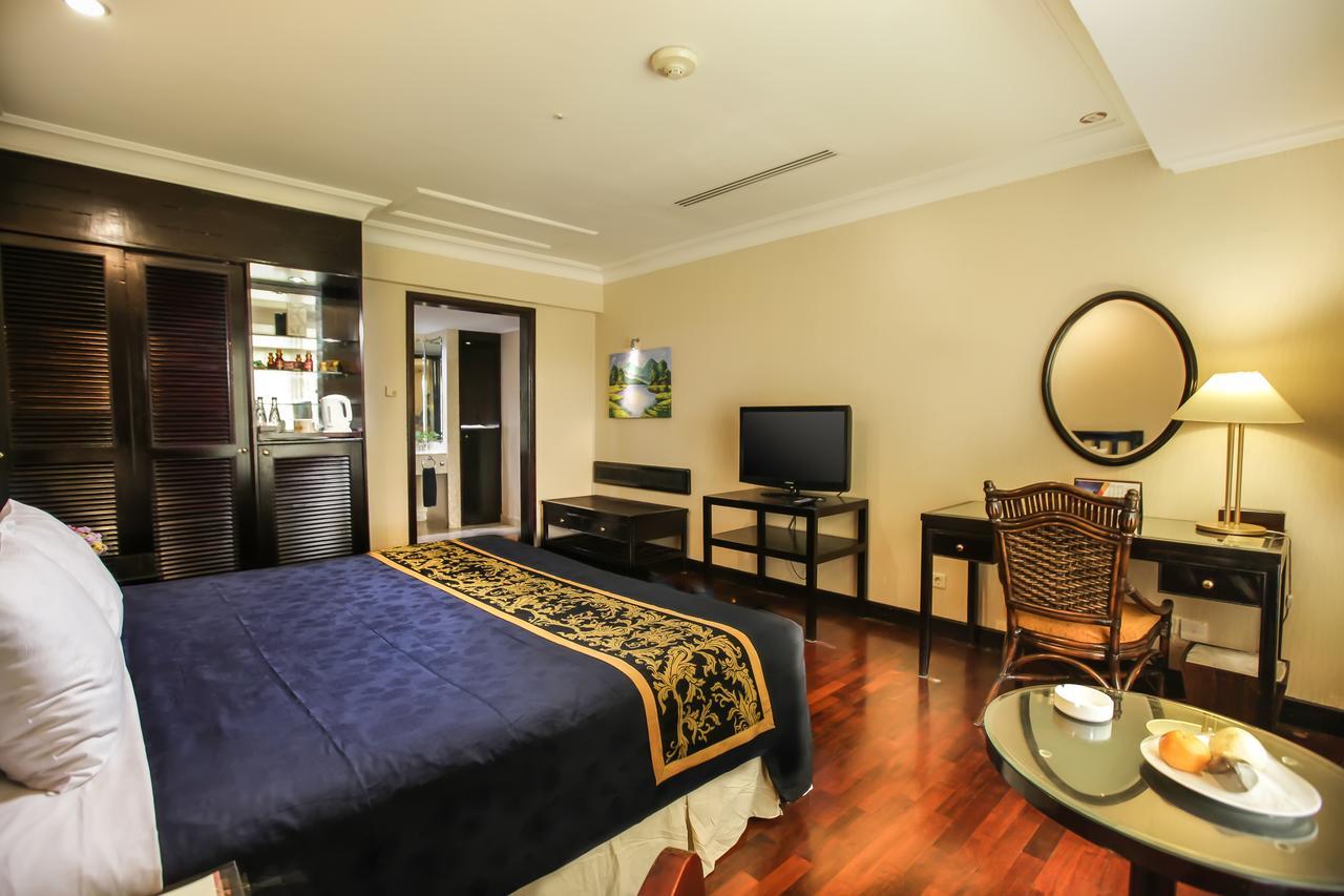 Singgasana Hotel Surabaya Dış mekan fotoğraf