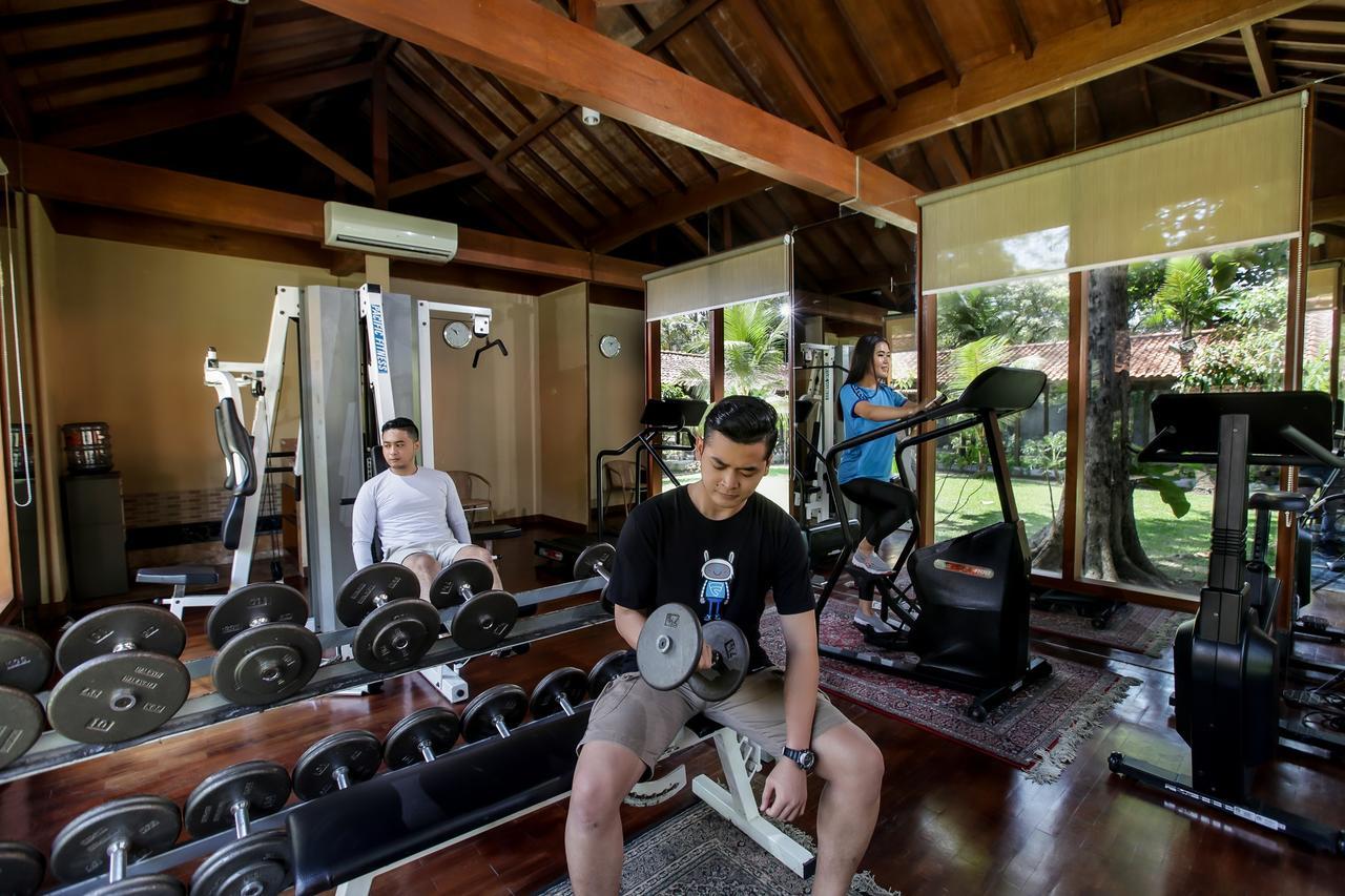 Singgasana Hotel Surabaya Dış mekan fotoğraf